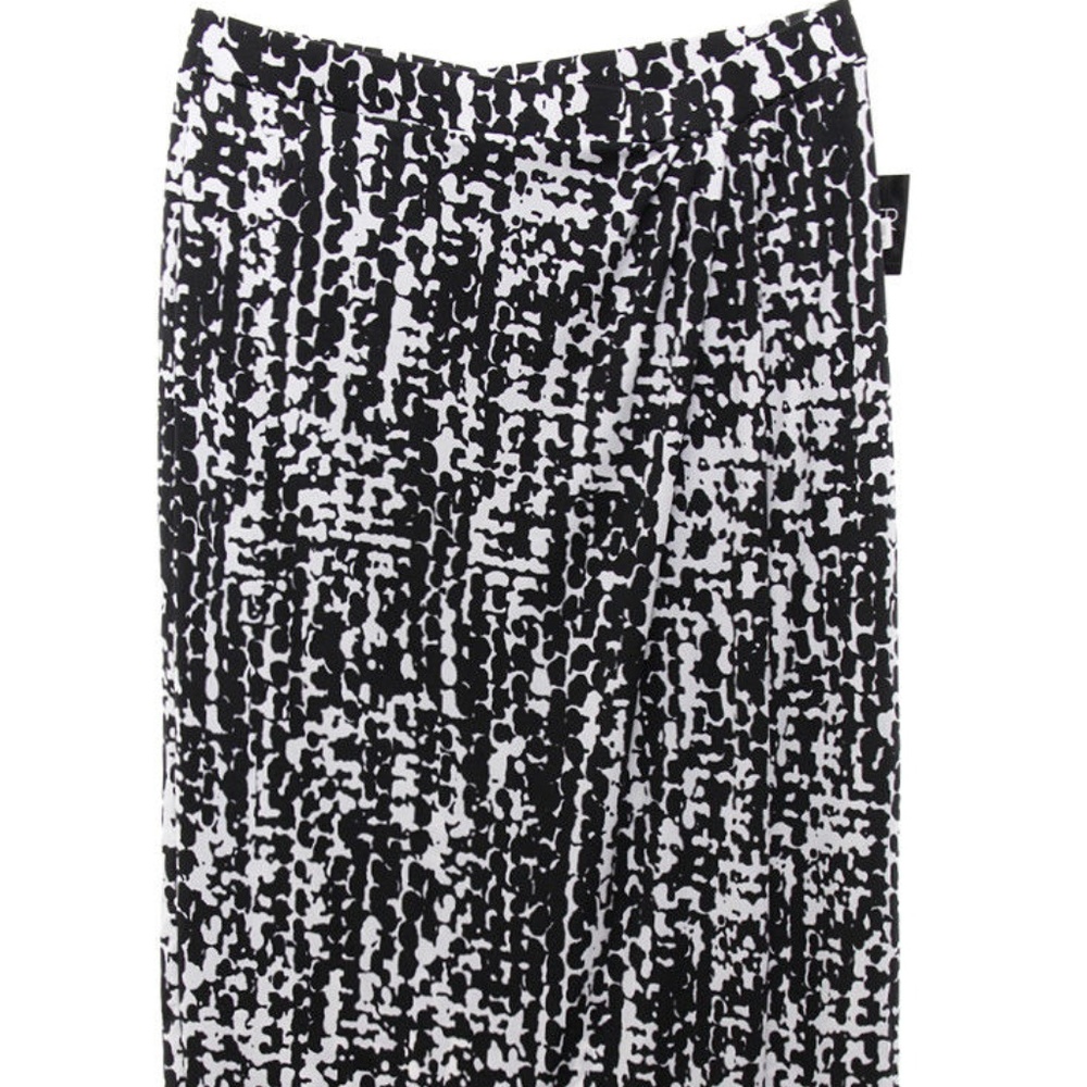 💃Price Drop💃Printed Pleated Maxi Skirt